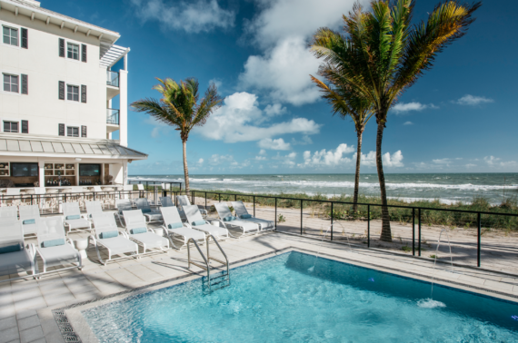 Hutchinson Shores pool view in Florida